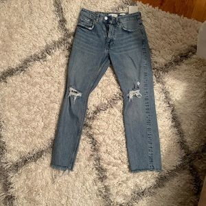 Women Zara mom Jean size 2